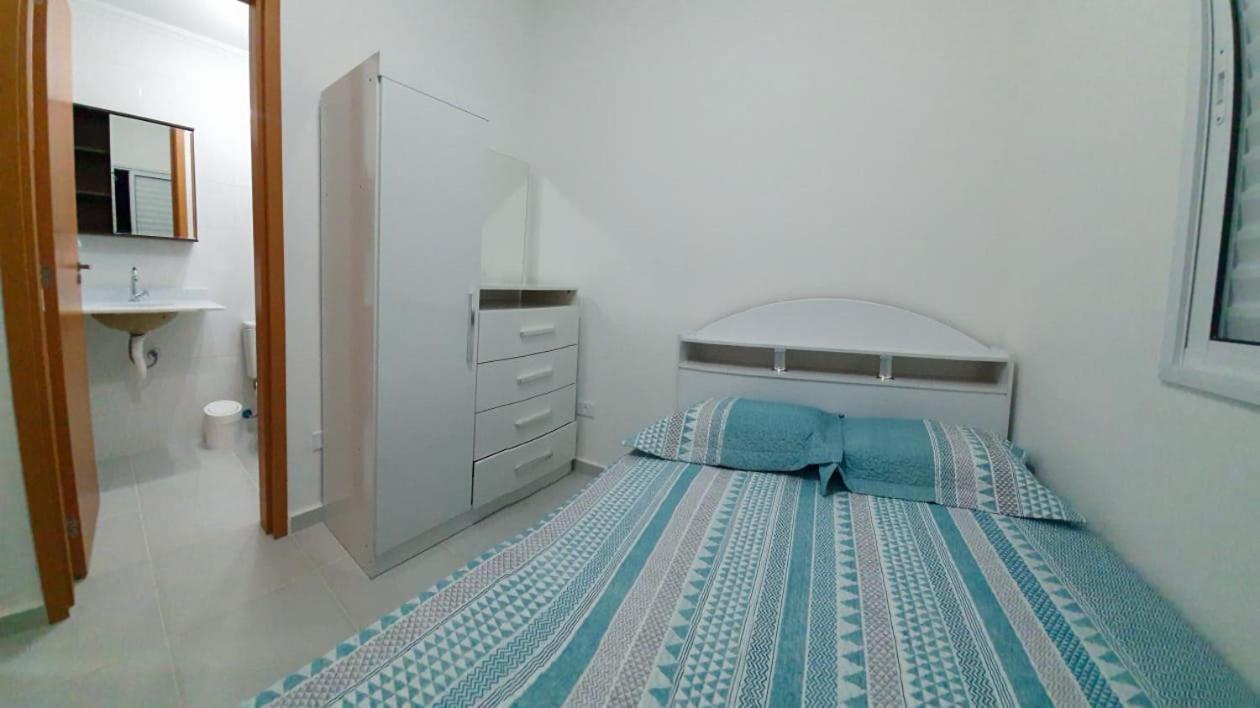 Apartamento Novo , Poucos Metros Da Praia Com Wi Fi ウバトゥバ エクステリア 写真
